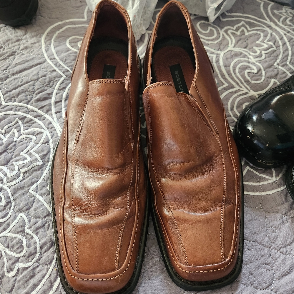 Bostonian Brown Leather Slip-On Loafers